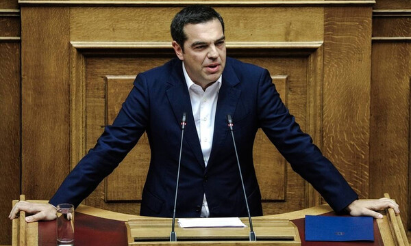 Τσίπρας σε Μητσοτάκη: Καλά ξεμπερδέματα με αυτούς που εξαπατήσατε