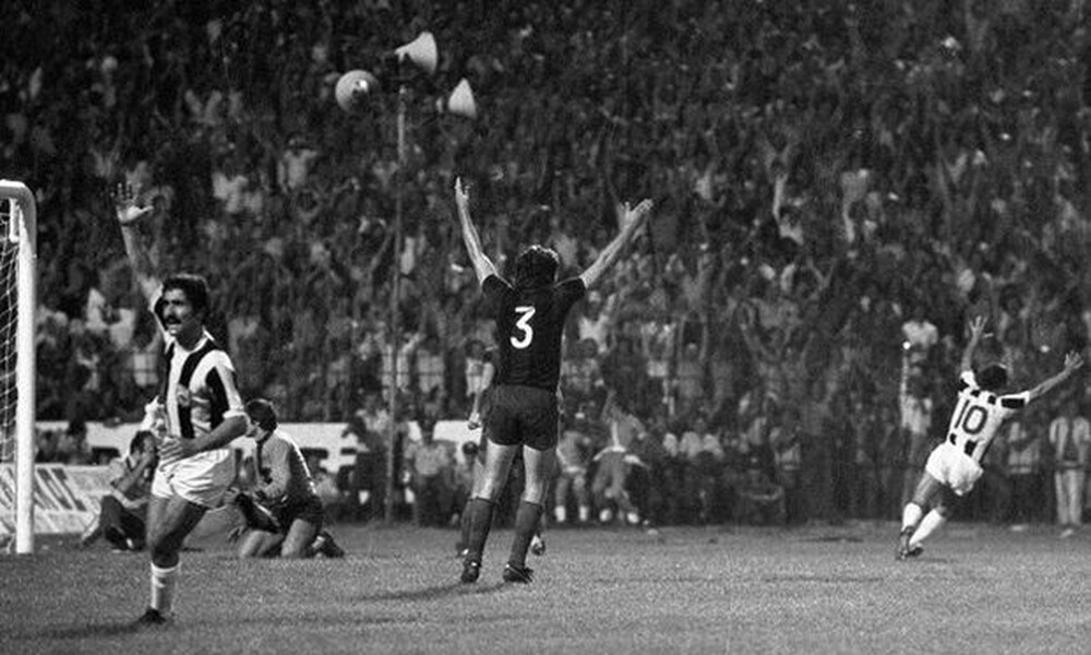 Σαν σήμερα το 1975 ο ΠΑΟΚ λύγισε τη Μπαρτσελόνα στην Τούμπα (photos+video) - Onsports.gr