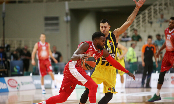 Φενέρμπαχτσε-Αρμάνι Μιλάνο 75-79: Πήρε το ντέρμπι και πήγε στον τελικό