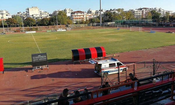 Βίντεο-σοκ! Έτσι σκοτώθηκε ο φίλαθλος στο γήπεδο της Καλαμαριάς (video)