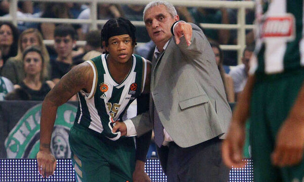 Μπράουν: «Καλό ξεκίνημα» (photo)