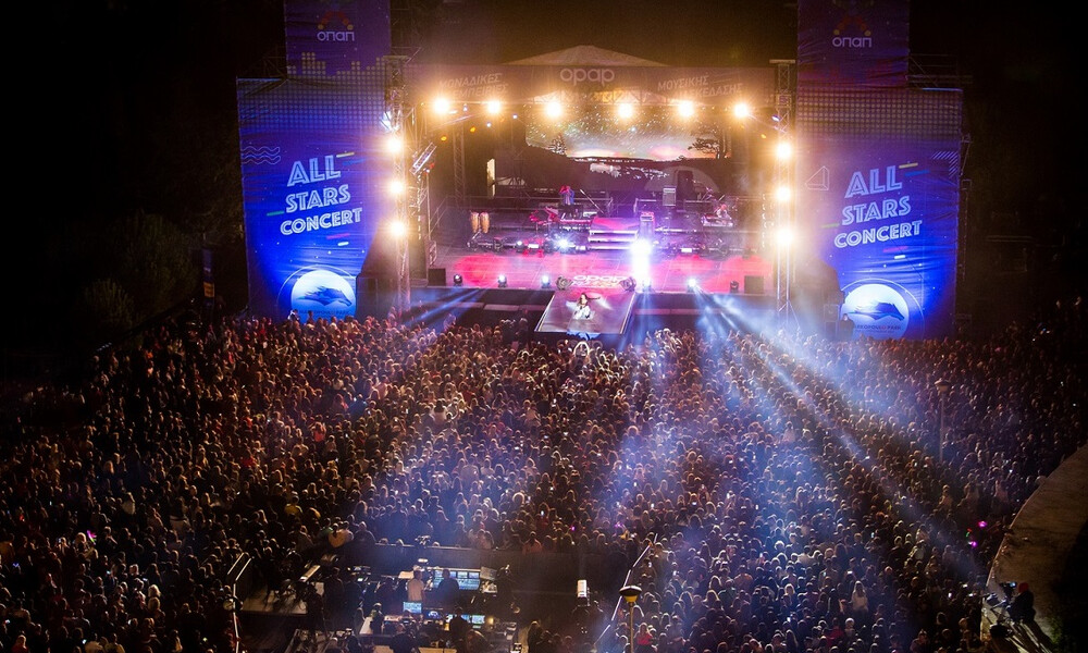 Αll Stars Concert: Ρουβάς, Παπαρίζου και Φουρέιρα ξεσηκώσαν περισσότερους από 12.000 θεατές