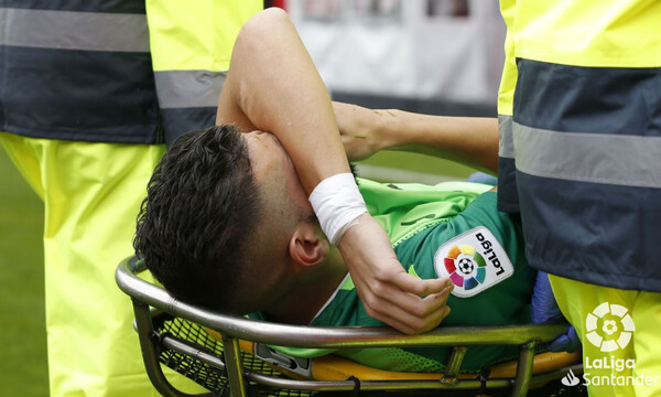 Συναγερμός με Σιόβα: Τραυματίστηκε σοβαρά στο ματς με την Σεβίλλη (video)