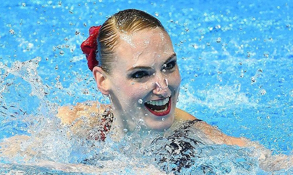 Δεν φαντάζεστε τι έκανε ολυμπιονίκης στη μπανιέρα της (photos+video)