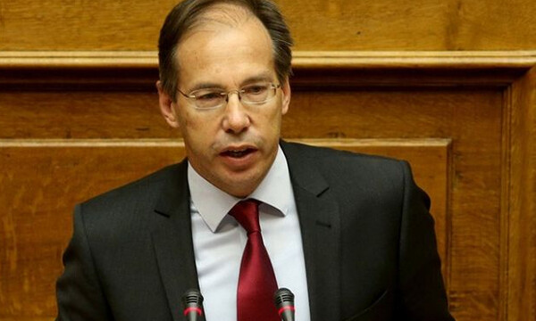 Επιστολή Μαυρωτά σε ομοσπονδίες ομαδικών και μαχητικών αθλημάτων για τις προπονήσεις