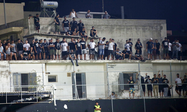 ΟΦΗ-ΠΑΟΚ: Πιστοί στο ραντεβού με τη ταράτσα (photos)