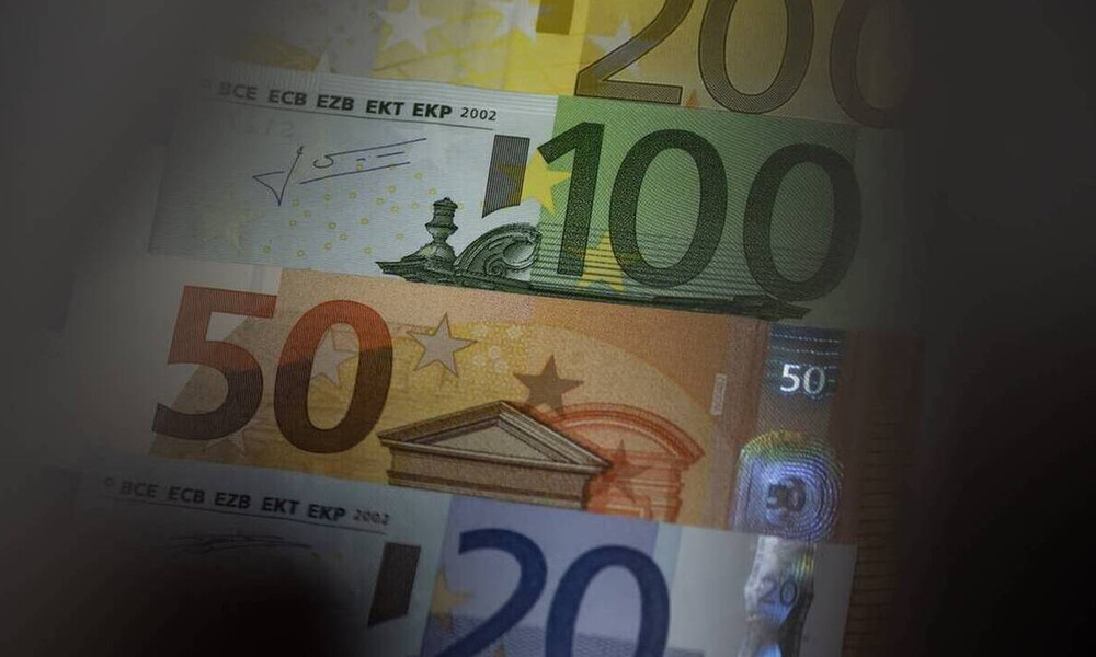 Επίδομα 400 ευρώ: Εγκρίθηκε η χορήγησή του - Πώς θα το λάβουν οι δικαιούχοι