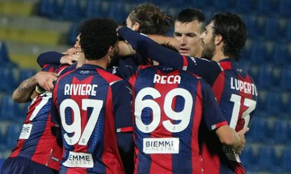 Serie A: Η Κροτόνε λύγισε την Πάρμα και πήρε ανάσα! (video+photos)
