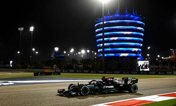 Formula 1: «Θρίλερ» στο Μπαχρέιν - Μίλησε η «καρδιά» του πρωταθλητή Χάμιλτον (video+photos)