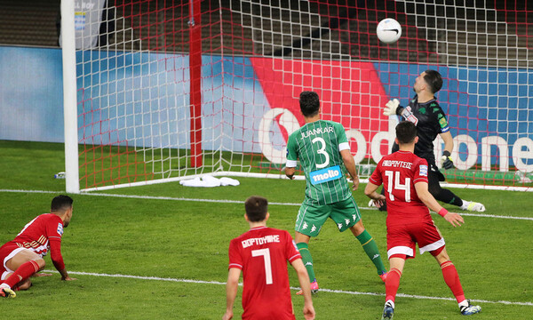 Super League: Η «χρυσή βίβλος» των πρωταθλητών (photos)
