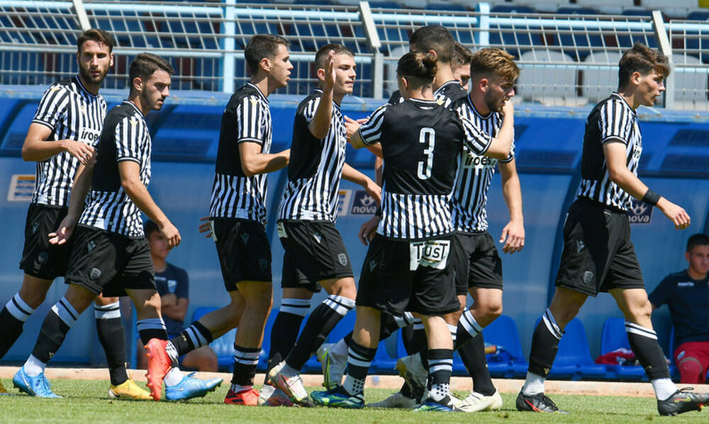 Paok O Arhs Kanei Dwro Ton Titlo Ston Dikefalo Pentara Sth Lamia H K19 Photos Onsports Gr