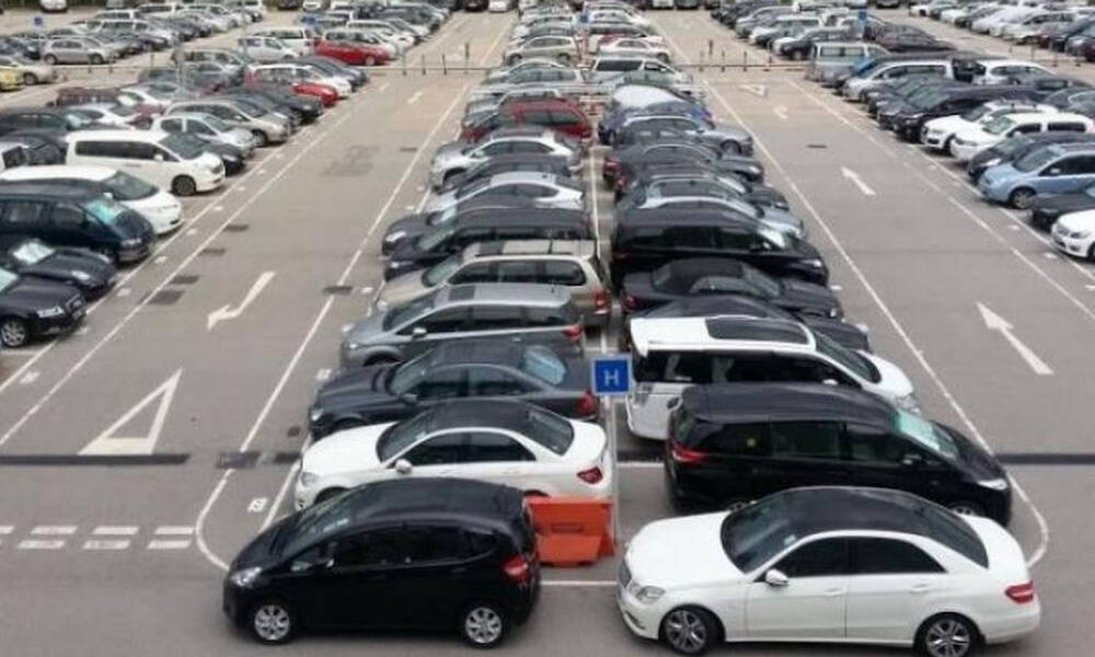 Το παρκάρισμα που «γκρέμισε» τα social media και έγινε Viral για απίθανο λόγο