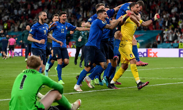 Euro 2020: Ιταλία-Αγγλία – Το θρίλερ στα πέναλτι και τα δάκρυα του Μαντσίνι (video)