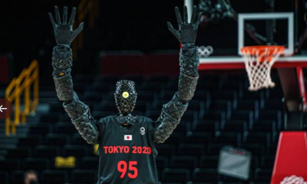 Ολυμπιακοί Αγώνες: Ο... bomber Mr. Robot του Τόκιο (photos)