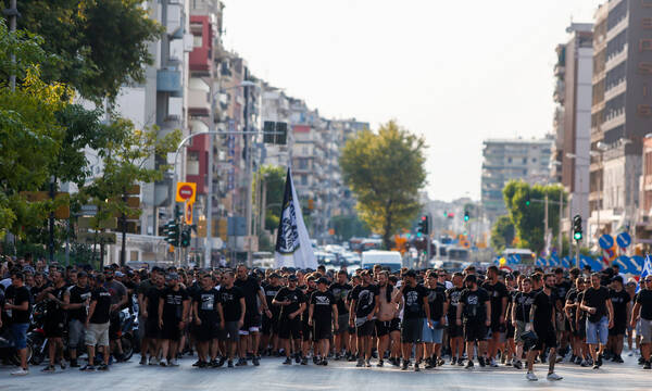 ΠΑΟΚ: Πορεία διαμαρτυρίας κατά κοινωνικών διαχωρισμών!