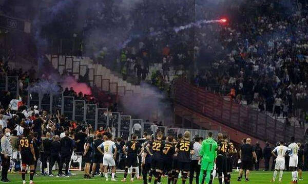 Ασυναρτησίες Τερίμ: Έκαναν επεισόδια οι Τούρκοι επειδή είδαν Ελληνικές σημαίες! (Photos)