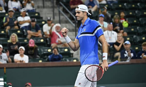 Indian Wells: Έγινε πατέρας και αποσύρθηκε ο Ίσνερ, συνεχίζουν στους «16» τα φαβορί στους άνδρες