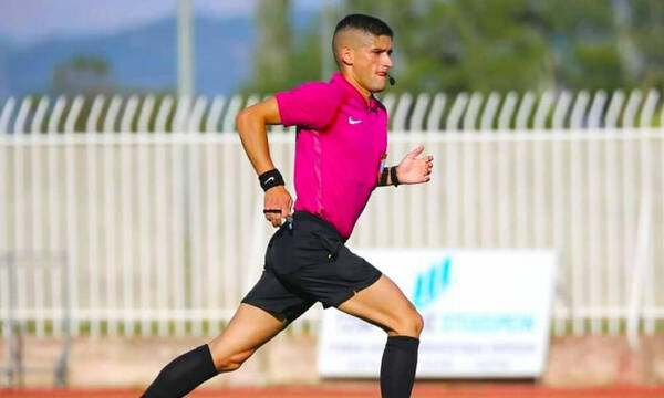 Η ΕΠΟ τιμά τον διαιτητή που έσωσε ποδοσφαιριστή στην Αιτωλοακαρνανία