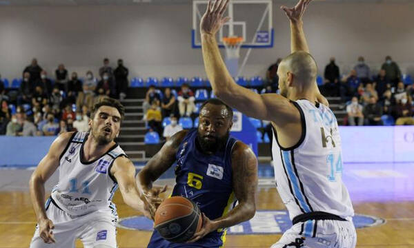 Σμιθ: «Όλοι στο γήπεδο με την ΑΕΚ»