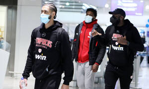 Ολυμπιακός: «Κόλλησε» στο αεροδρόμιο της Κωνσταντινούπολης