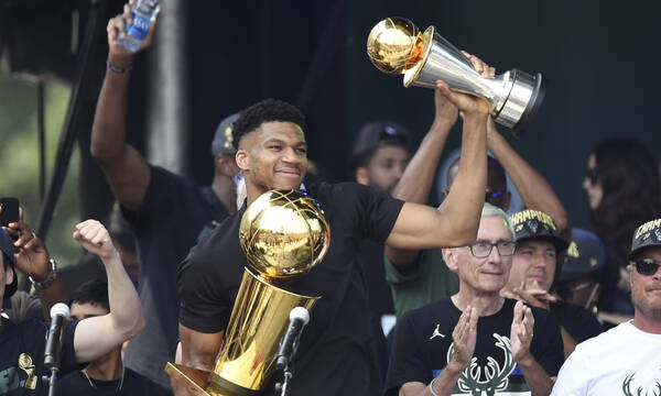 NBA: Στην 18η θέση όλων των εποχών ο Αντετοκούνμπο σύμφωνα με το ESPN
