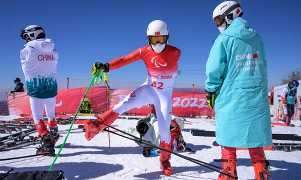 Χειμερινοί Παραολυμπικοί Αγώνες: Εντυπωσιακή Πρεμιέρα για την Κίνα με οκτώ μετάλλια