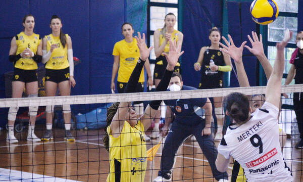 Volley League Γυναικών: Ετοιμάζονται για τα ημιτελικά οι «αιώνιοι», πήρε το ντέρμπι η ΑΕΚ