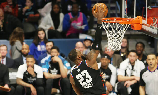 NBA: Προς «γάμο» Λέικερς και Λεμπρόν