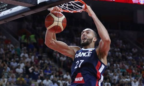 Φιλική νίκη των Γάλλων επί της Ολλανδίας με Φουρνιέ, Γκομπέρ και Πουαριέ