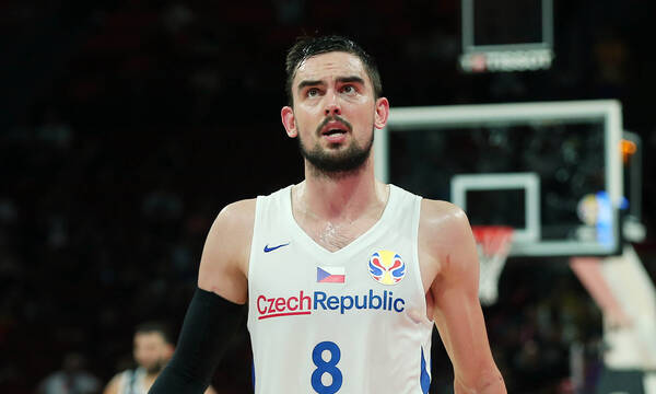 Τσεχία: Δεν προλαβαίνει το Ευρωμπάσκετ ο Σατοράνσκι