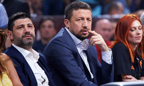 Τούρκογλου: «Καταρρέει η FIBA, ντροπή τους για την απόφαση»