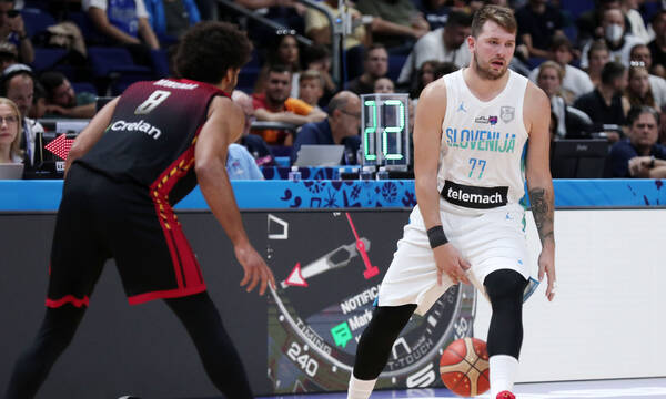 Eurobasket 2022: Ζορίστηκε αλλά με «σφραγίδα» Ντόντσιτς προκρίθηκε η Σλοβενία (videos)