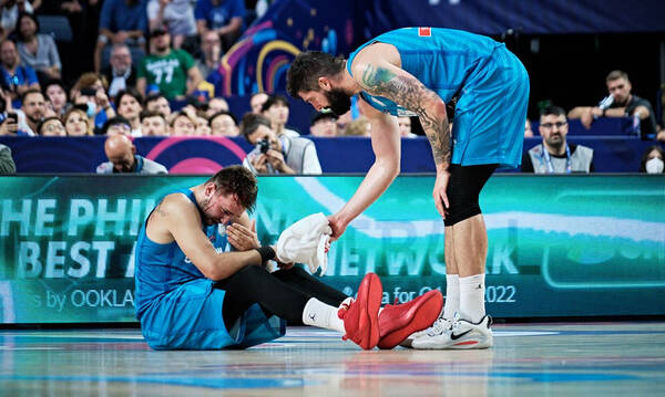 Eurobasket 2022: «Συναγερμός» στη Σλοβενία με Ντόντσιτς - Γύρισε το πόδι του