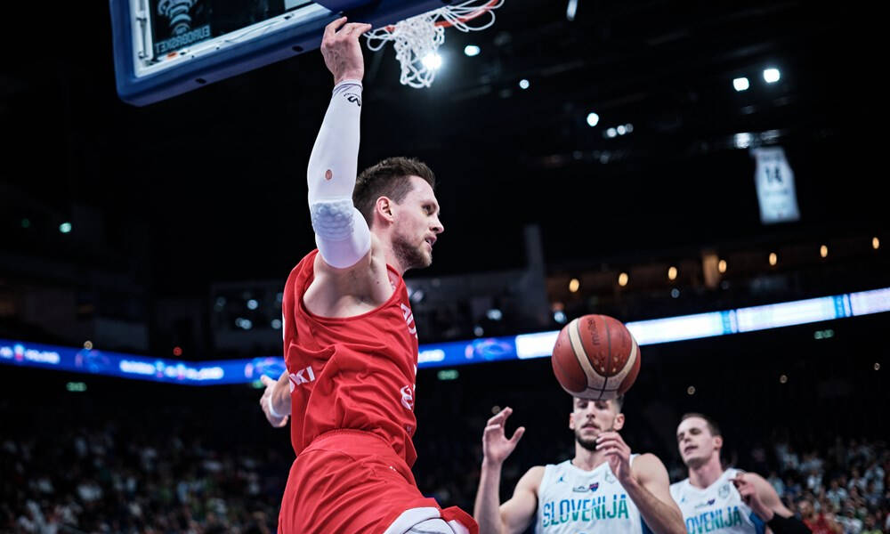Eurobasket 2022: «Εξωγήινος» Πονίτκα και Πολωνία ταπείνωσαν Ντόντσιτς και Σλοβενία (video)