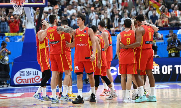 Eurobasket 2022: Απίστευτα επιτεύγματα από την Ισπανία - Εξασφάλισε το έβδομο σερί μετάλλιο (vid)