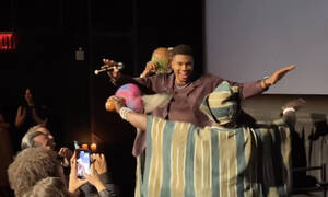 Ο Γιάννης Αντετοκούνμπο το έριξε στους αφρικάνικους χορούς και έδωσε σόου! (video)