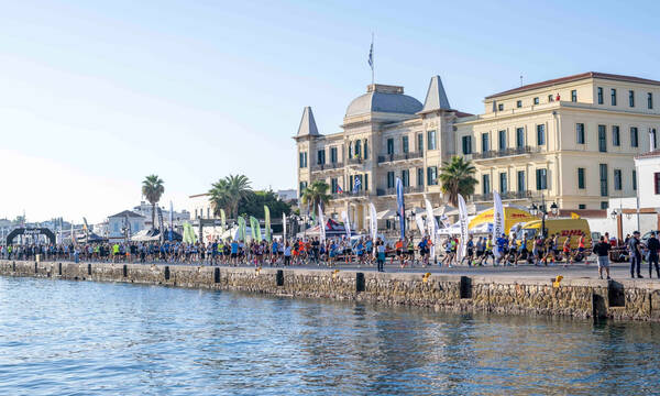 Δυνατές συγκινήσεις και εντυπωσιακά ρεκόρ στο 11ο Spetses Mini Marathon!