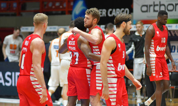 Προμηθέας-Ολυμπιακός 72-100: «Καθάρισε» από νωρίς και ετοιμάζεται για Εφές