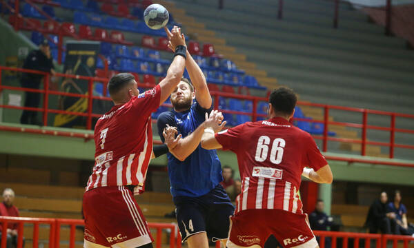 Handball Premier: Ακάθεκτος ο Ολυμπιακός, δέκατη σερί νίκη