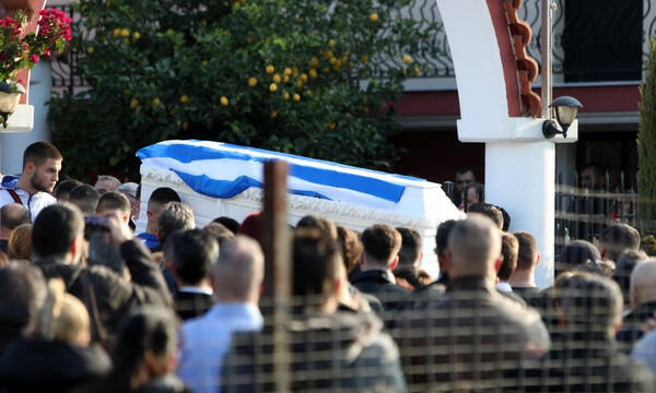 Βασίλης Τόπαλος: Θρήνος στην κηδεία του 16χρονου πρωταθλητή Ευρώπης