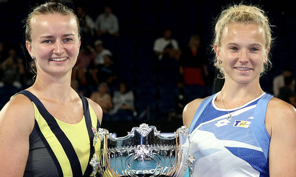 Australian Open: Θρίαμβος στο διπλό για τις Τσέχες Σινιάκοβα και Κρεϊτσίκοβα (vids)