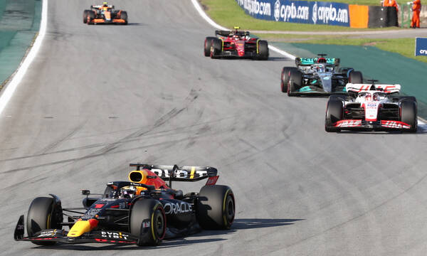 Οδηγός της Formula 1 μπορεί να αγοράσει 13 ομάδες της Premier League